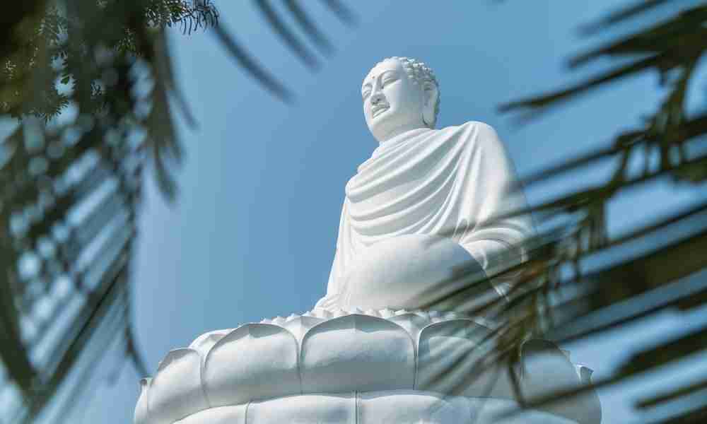 Pagoda Long Son Una vacanza in Vietnam - Pagoda Long Son